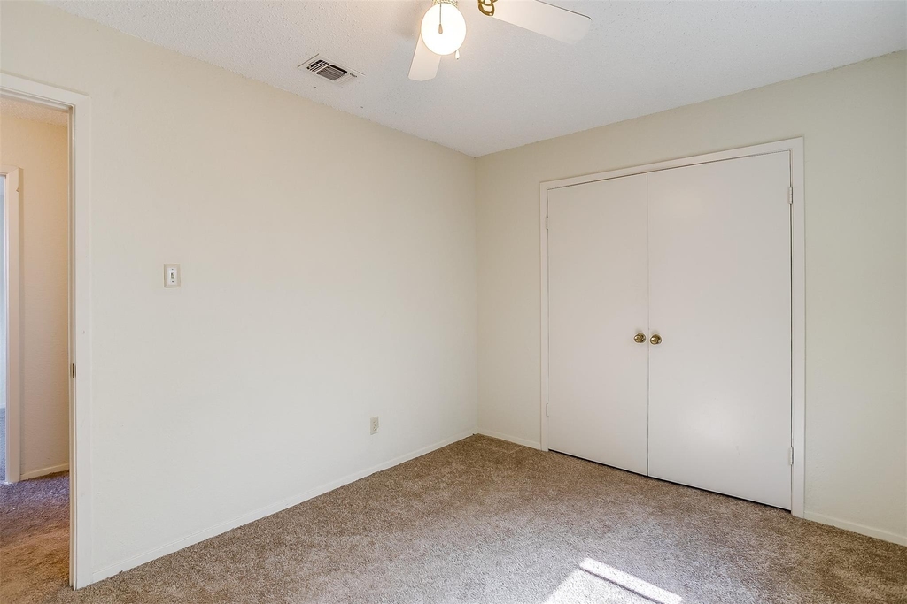 127 Allencrest Drive - Photo 19