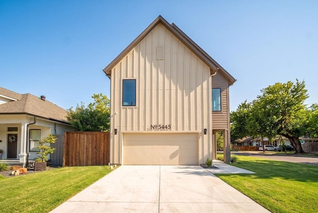 5445 Terry Street - Photo 1
