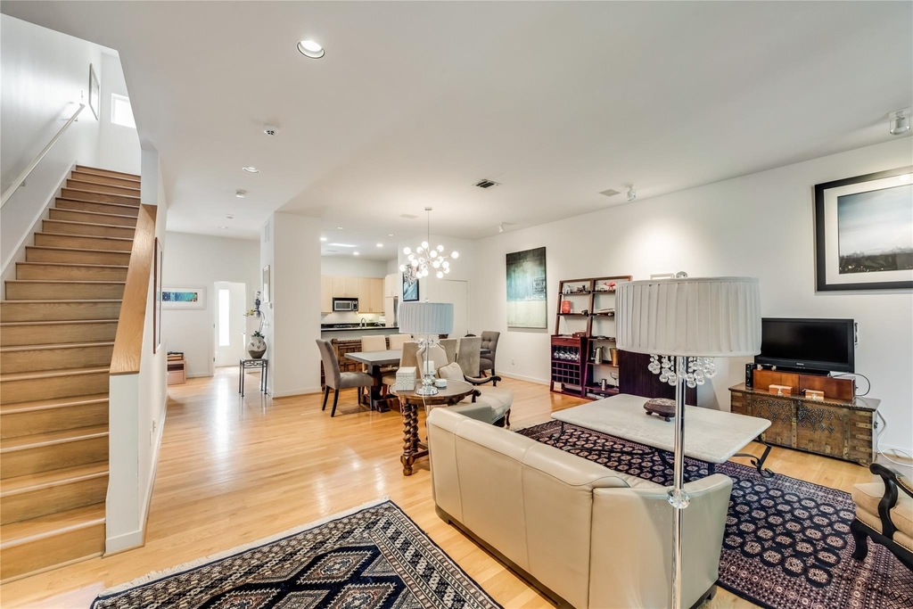 4026 Travis Street - Photo 8