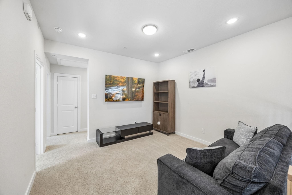 2624 Fiddler Way - Photo 17