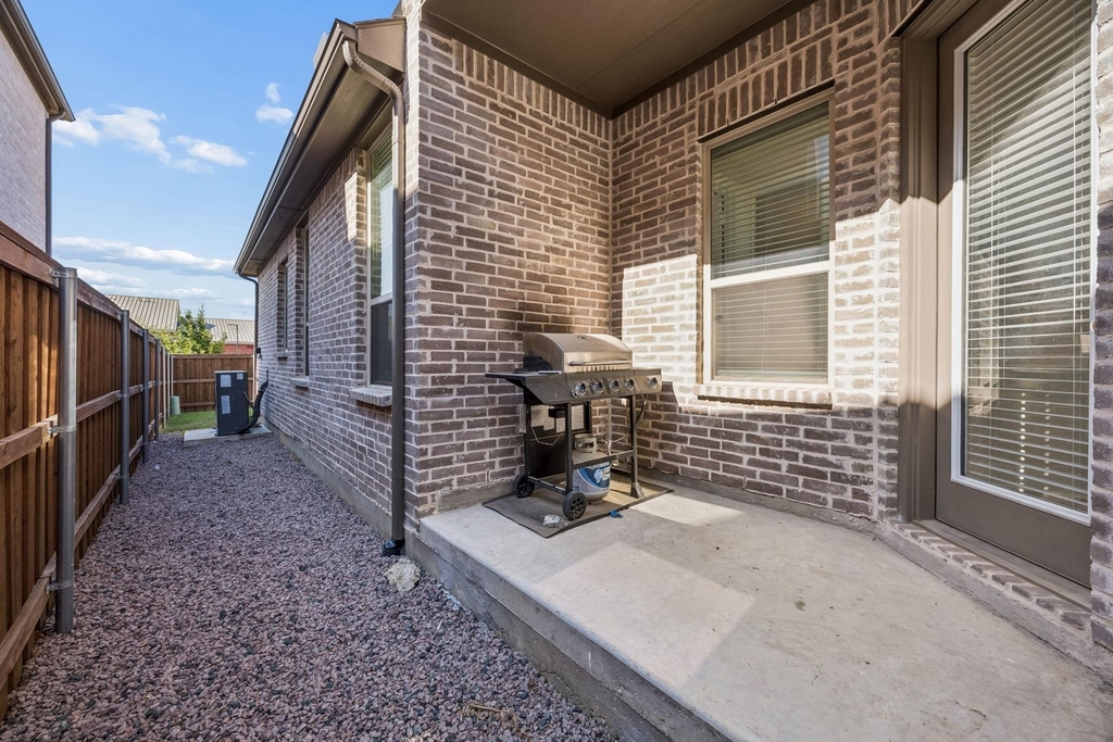 2624 Fiddler Way - Photo 23