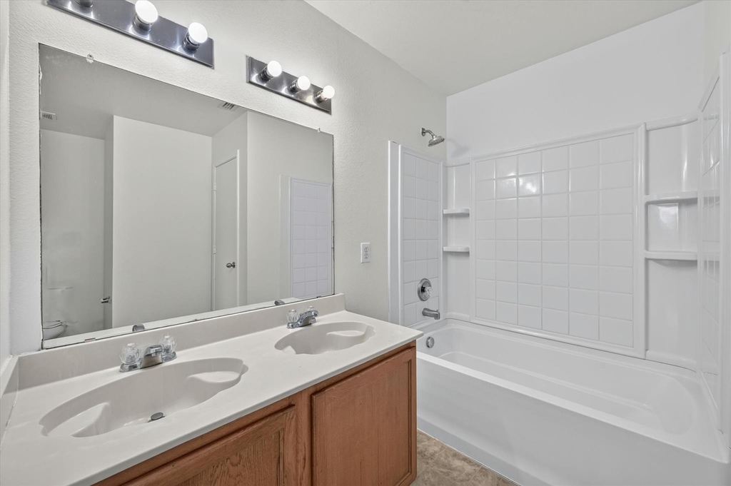 1608 Diamond Lake Trail - Photo 13