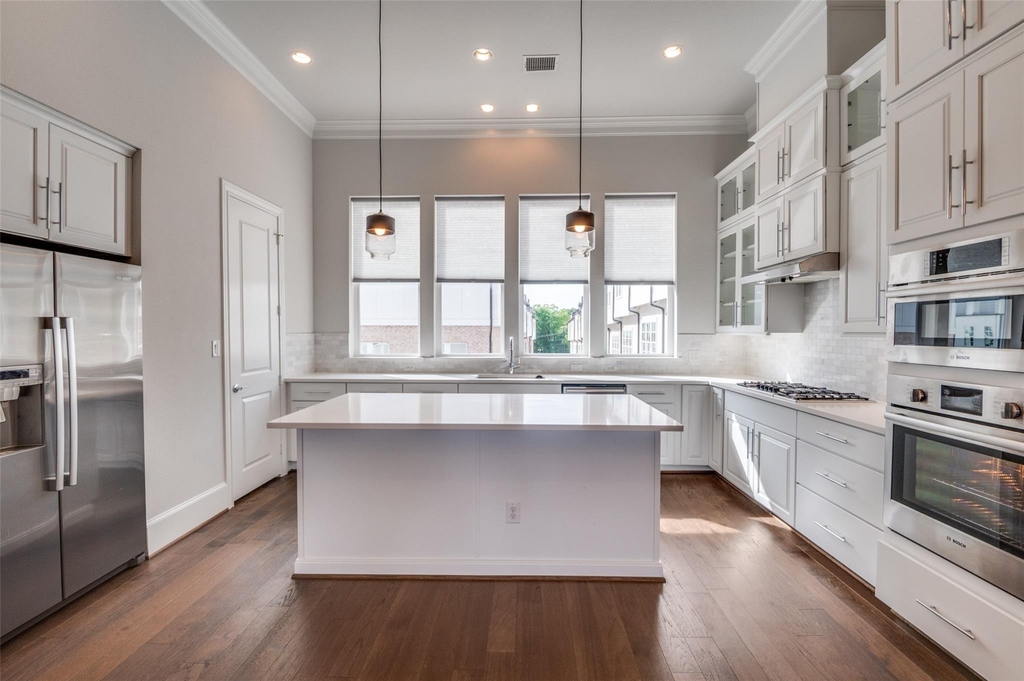 2262 Alterbrook Lane - Photo 8