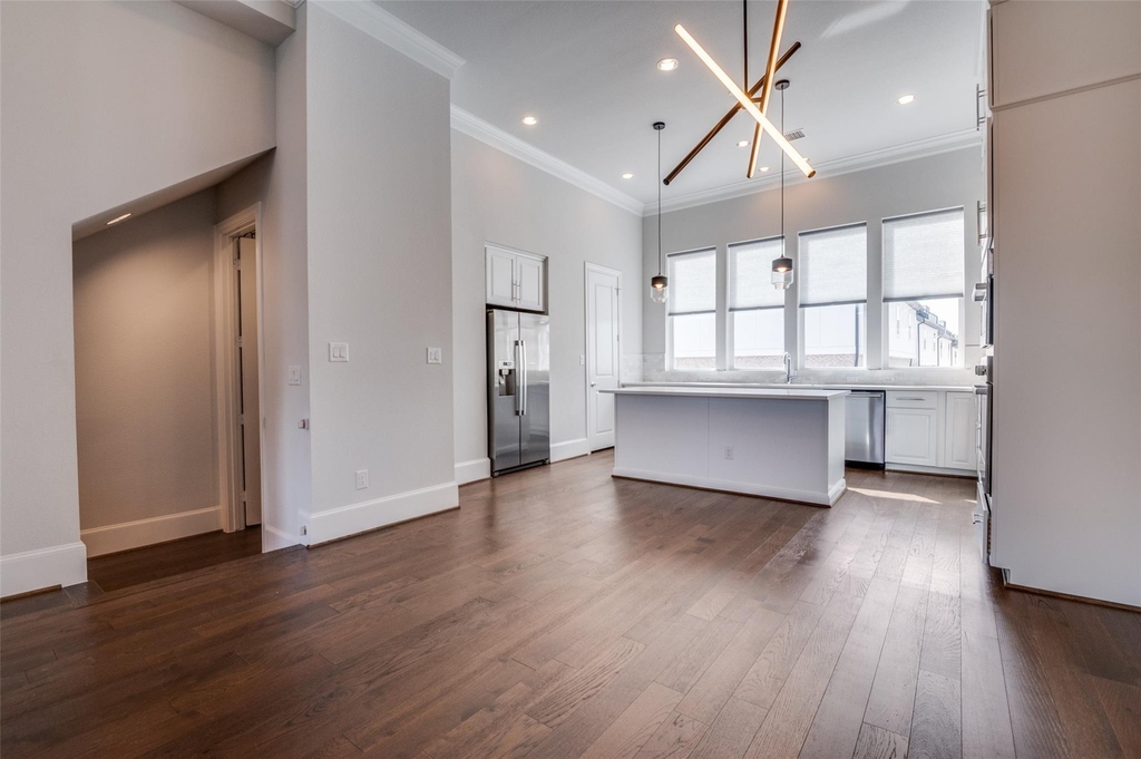 2262 Alterbrook Lane - Photo 7
