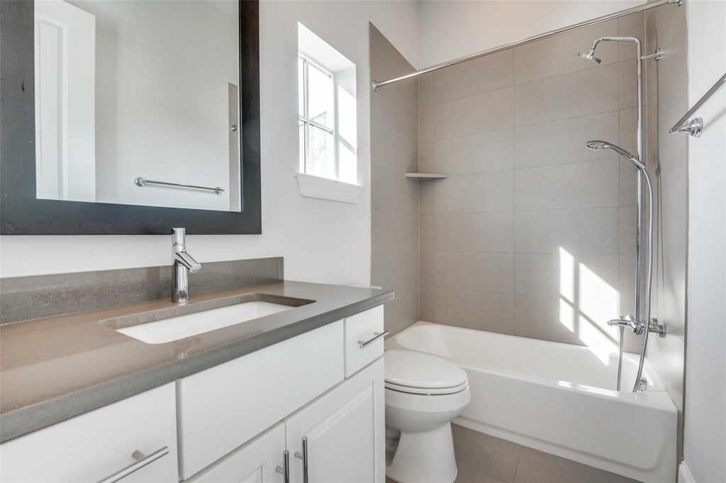 2262 Alterbrook Lane - Photo 18