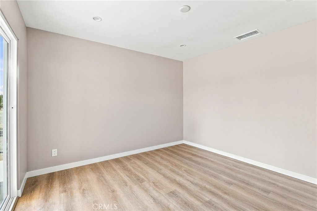 40235 W 17th St - Photo 15