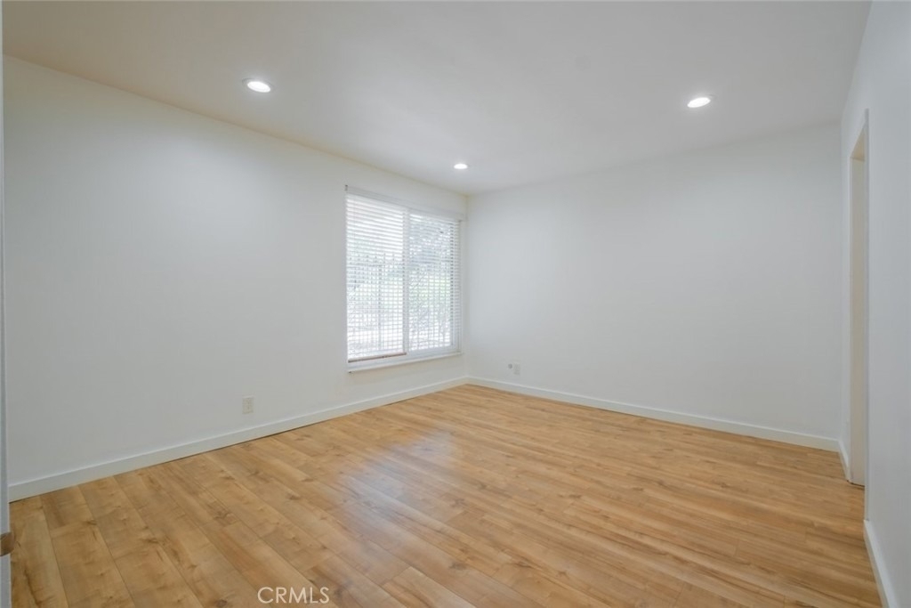 4321 Clear Valley Drive - Photo 34