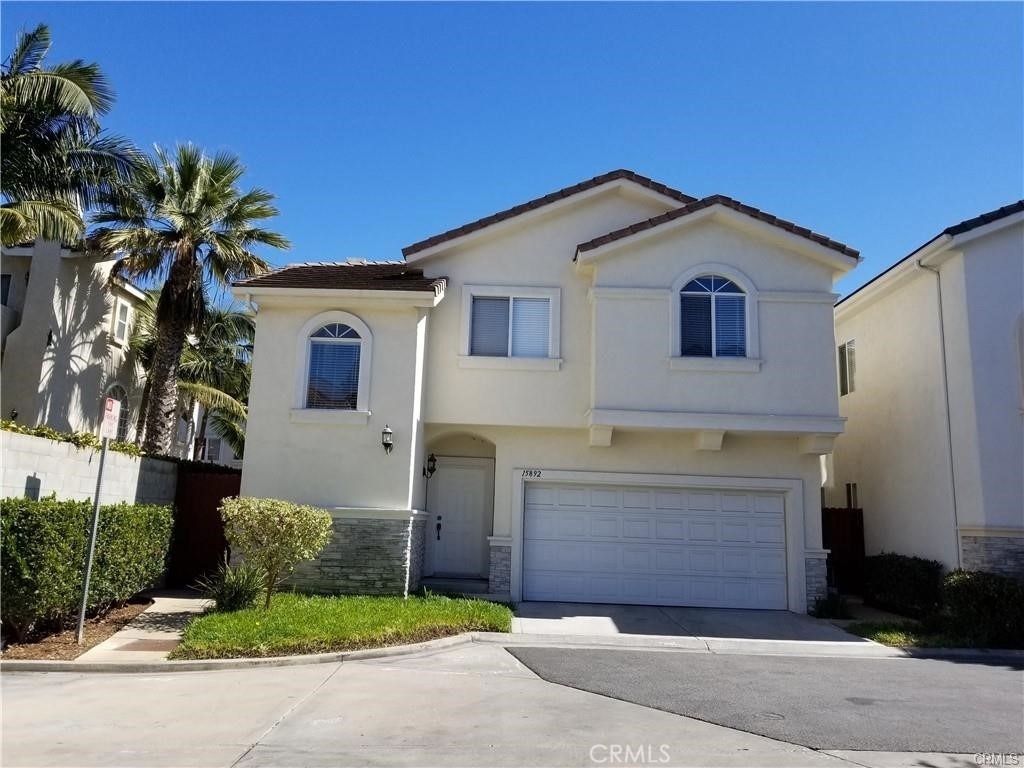 15892 Ocean - Photo 0