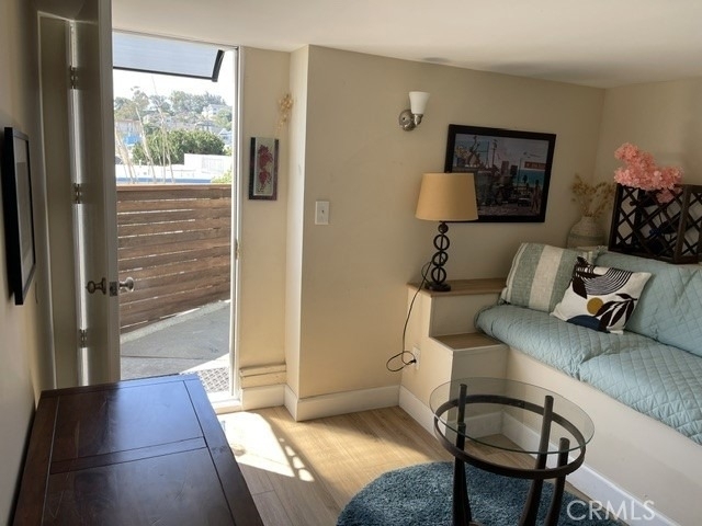 700 W 30th Street - Photo 1