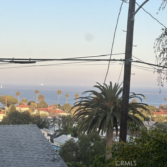 700 W 30th Street - Photo 0