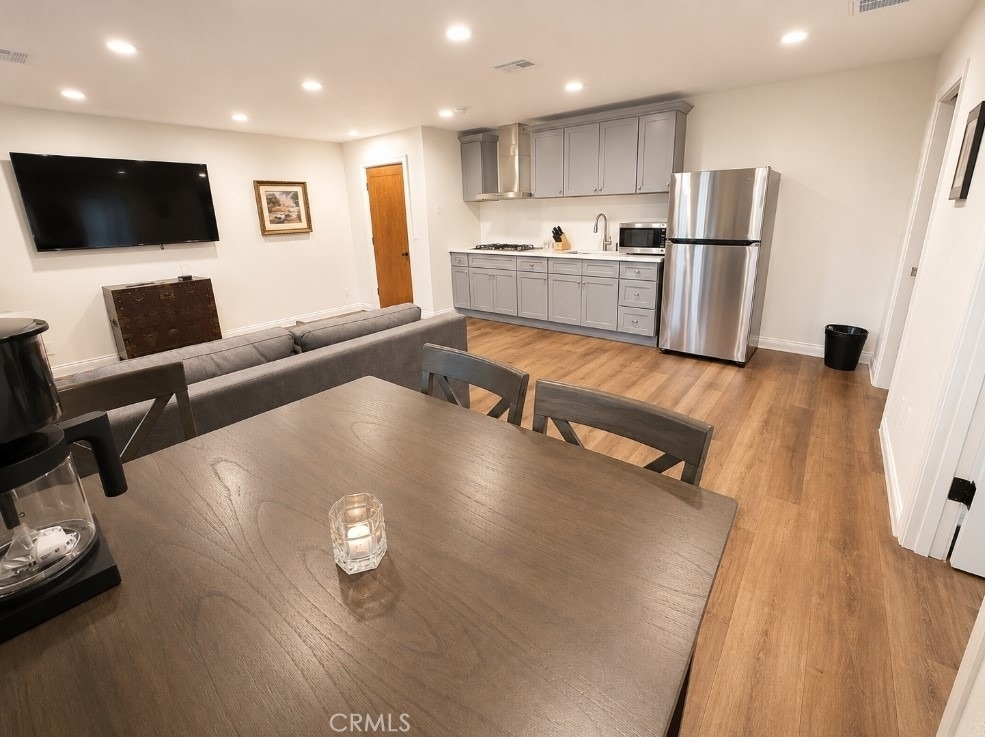 337 Washington Boulevard - Photo 2