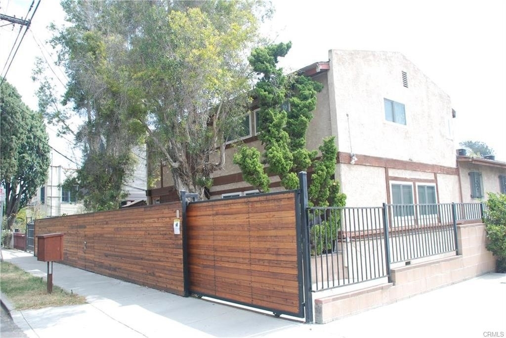 872 Lucile Avenue - Photo 1