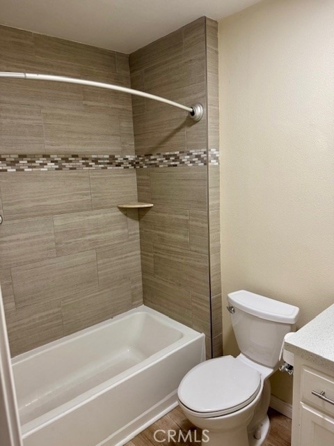 1022 El Camino - Photo 2