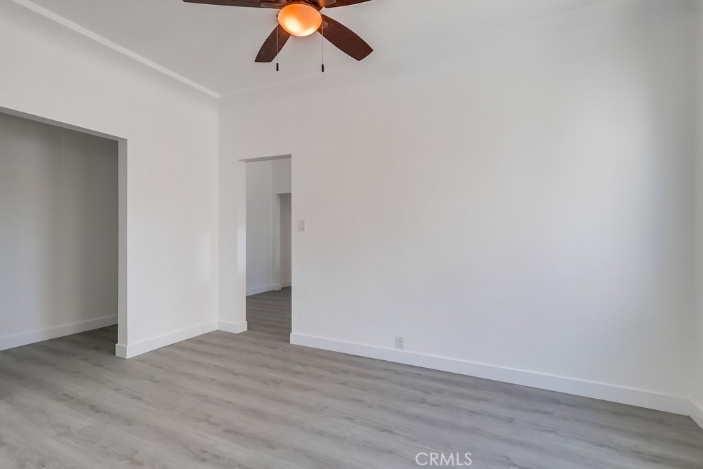 1009 Coronado Avenue - Photo 7