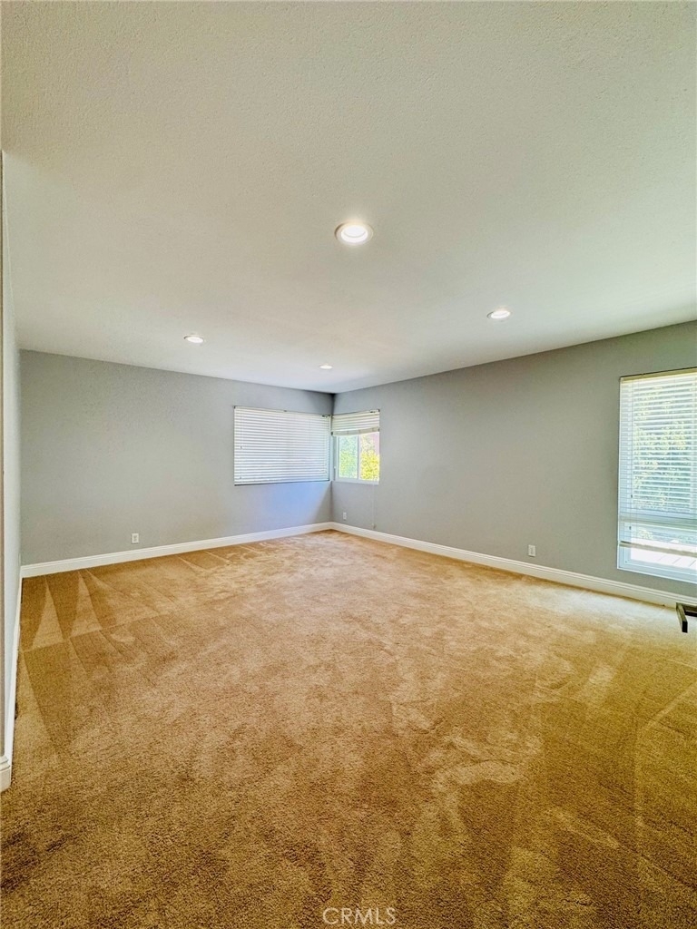 1413 W Moore - Photo 8