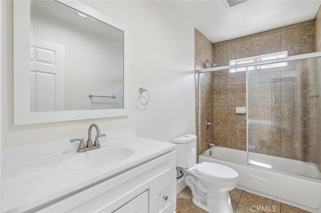 330 E 101st Street - Photo 10