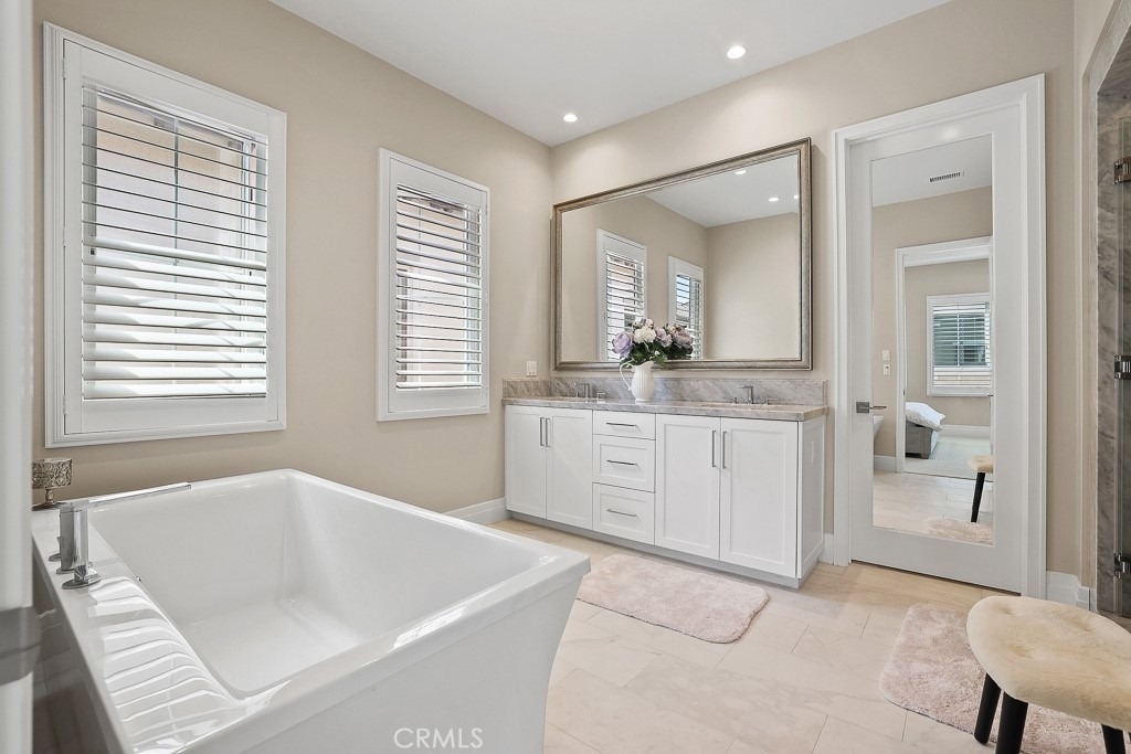 149 Roscomare - Photo 33