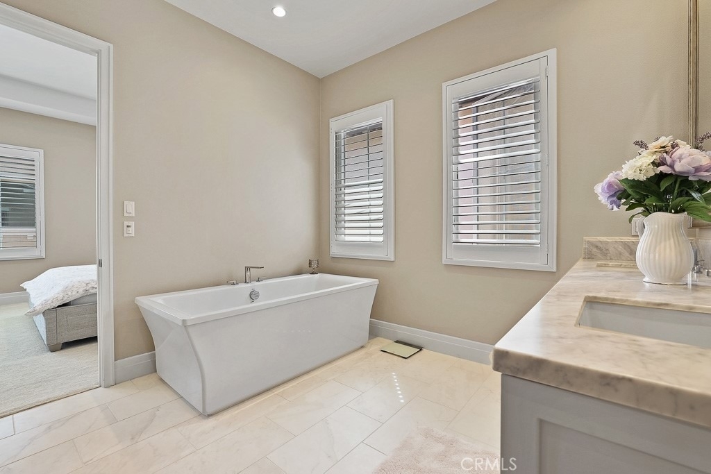 149 Roscomare - Photo 34