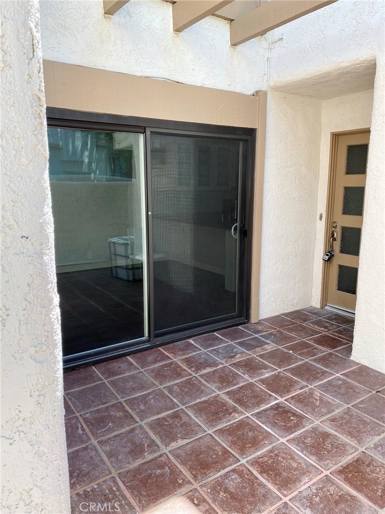 21 Seaview Dr. S - Photo 3