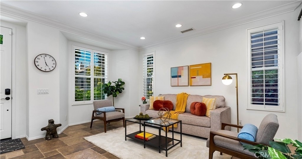 12 Merriweather Place - Photo 1