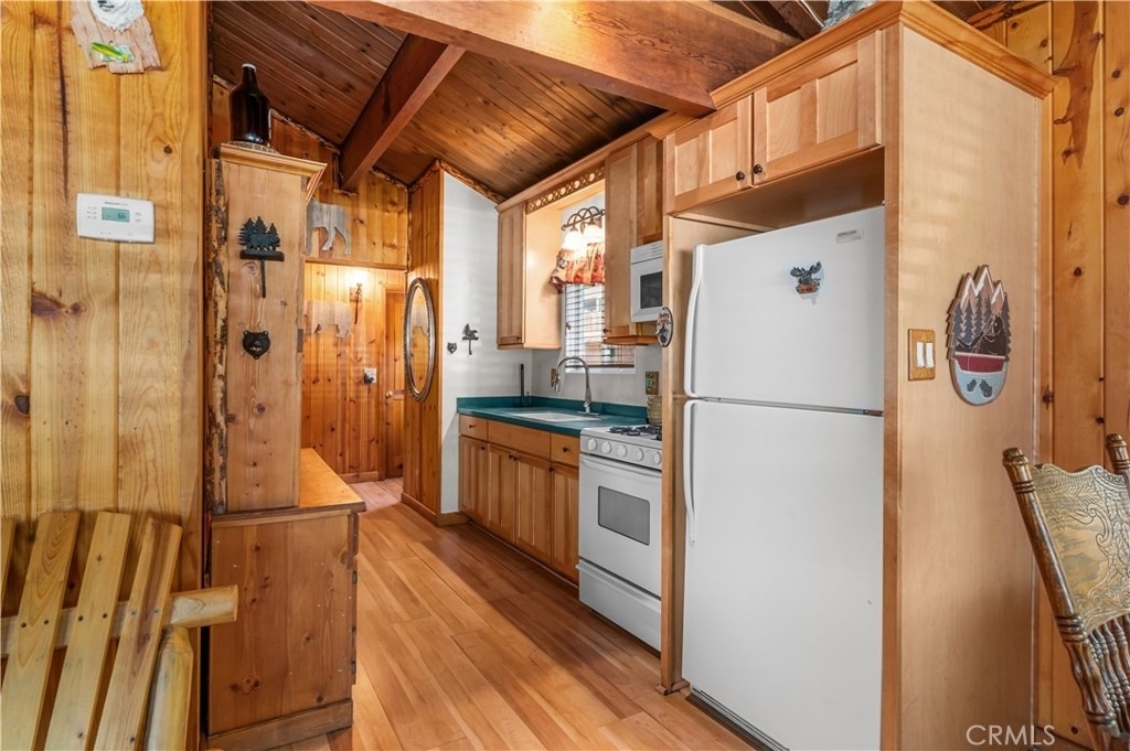 906 W Country Club Boulevard - Photo 43