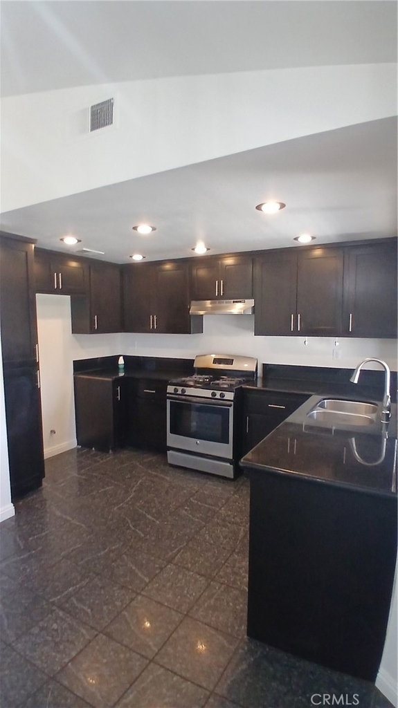 1273 W Woodcrest - Photo 3