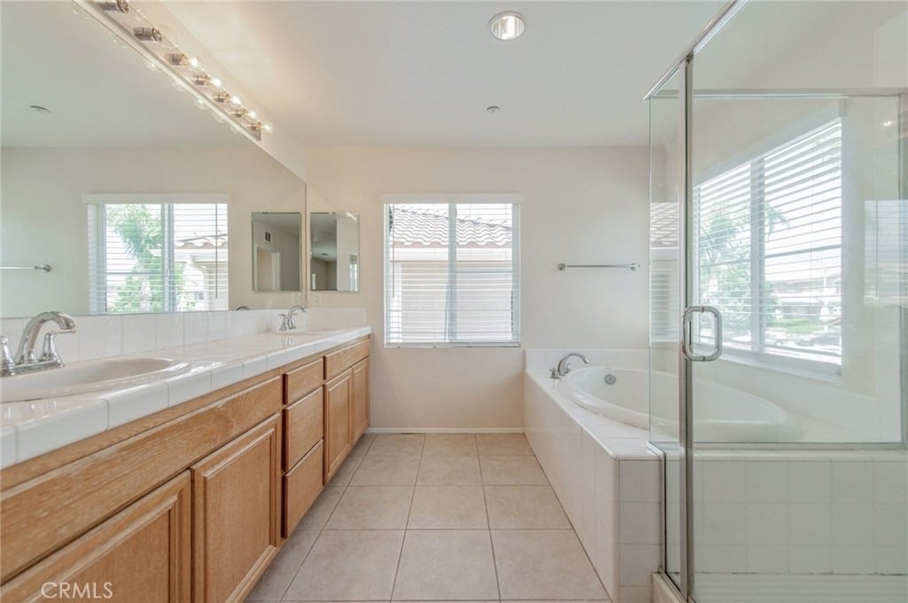 16432 Landmark - Photo 30