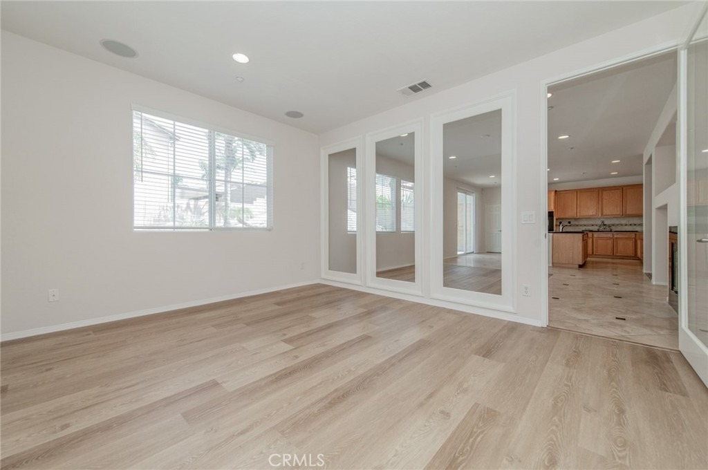 16432 Landmark - Photo 17