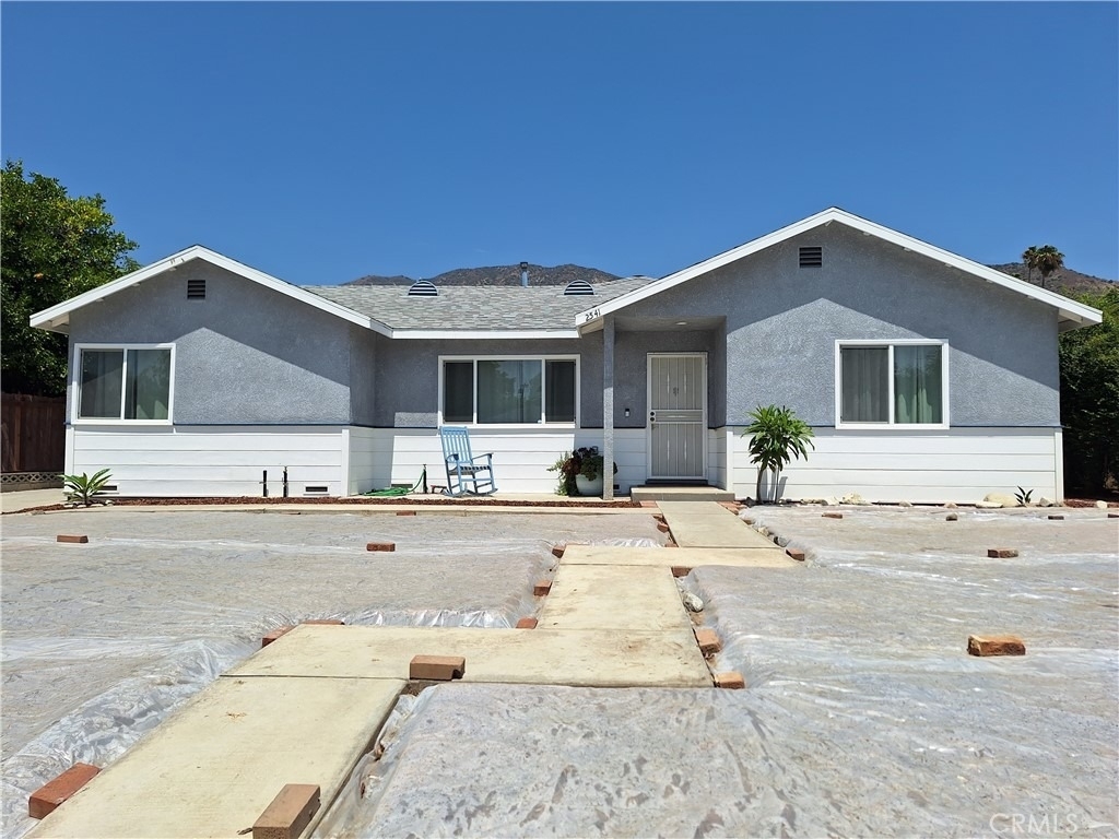 2541 Gardi - Photo 0