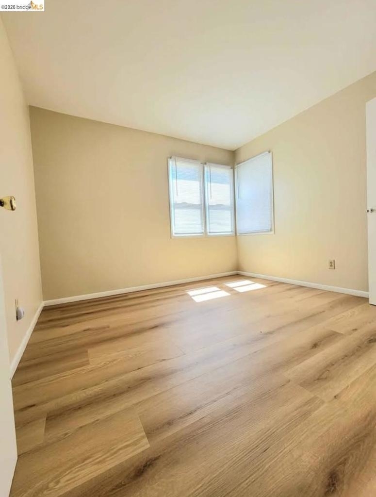 2120 Knox Ave - Photo 6