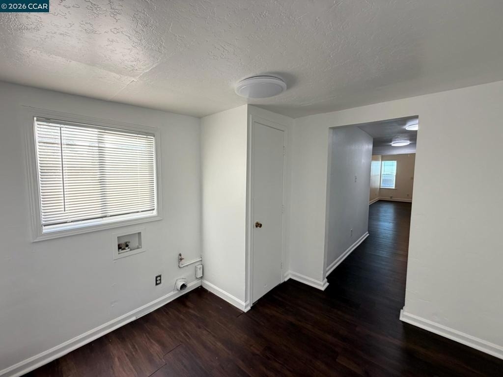 723 Florida St - Photo 6