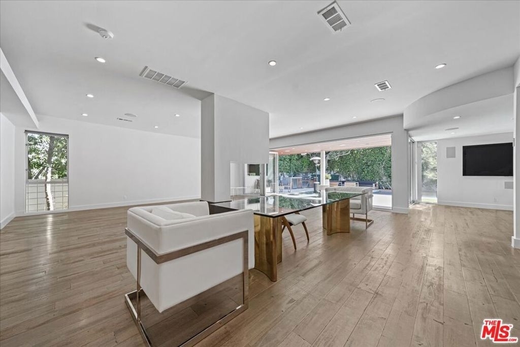 1455 S Castello Avenue - Photo 4