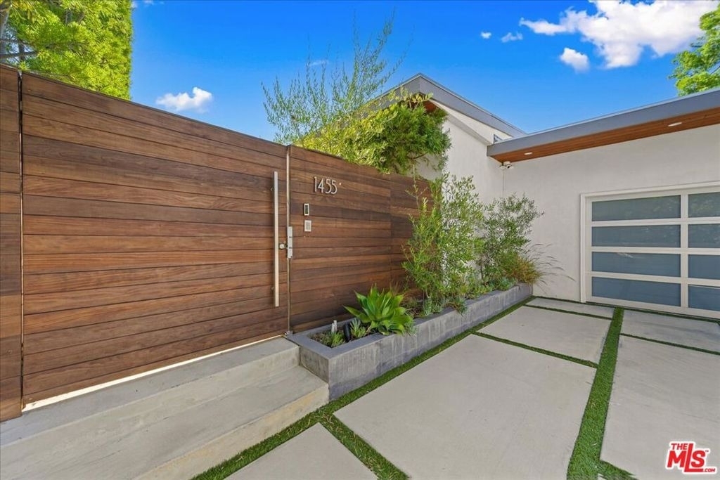 1455 S Castello Avenue - Photo 36