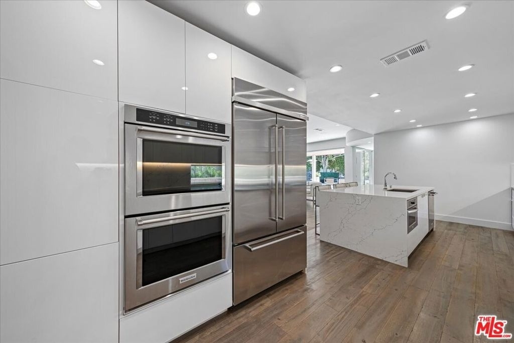 1455 S Castello Avenue - Photo 11