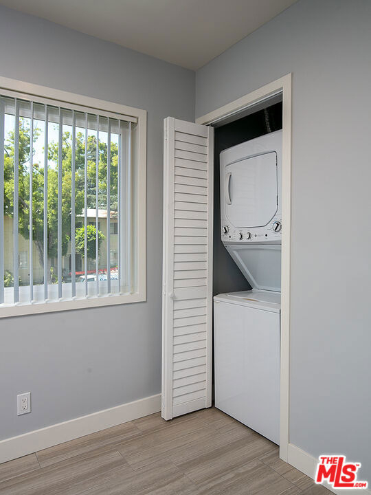 1136 Spazier Avenue - Photo 13