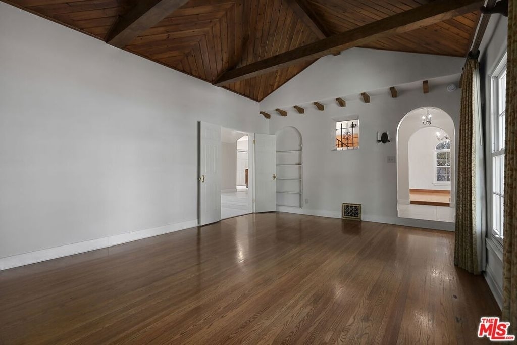 1229 Geneva Street - Photo 8
