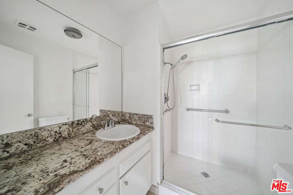 105 S Orlando Avenue - Photo 18