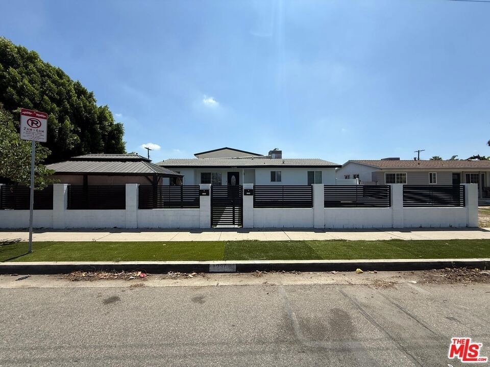 12308 Sheldon Street - Photo 0