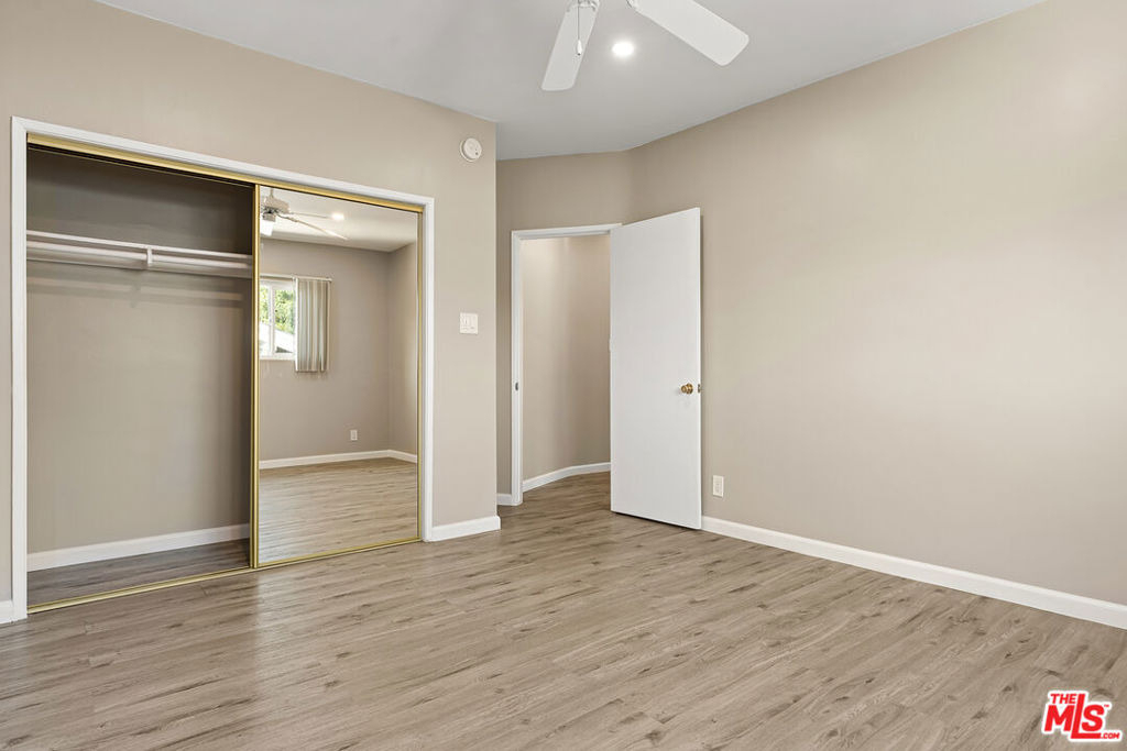 1232 N Mccadden Pl - Photo 7