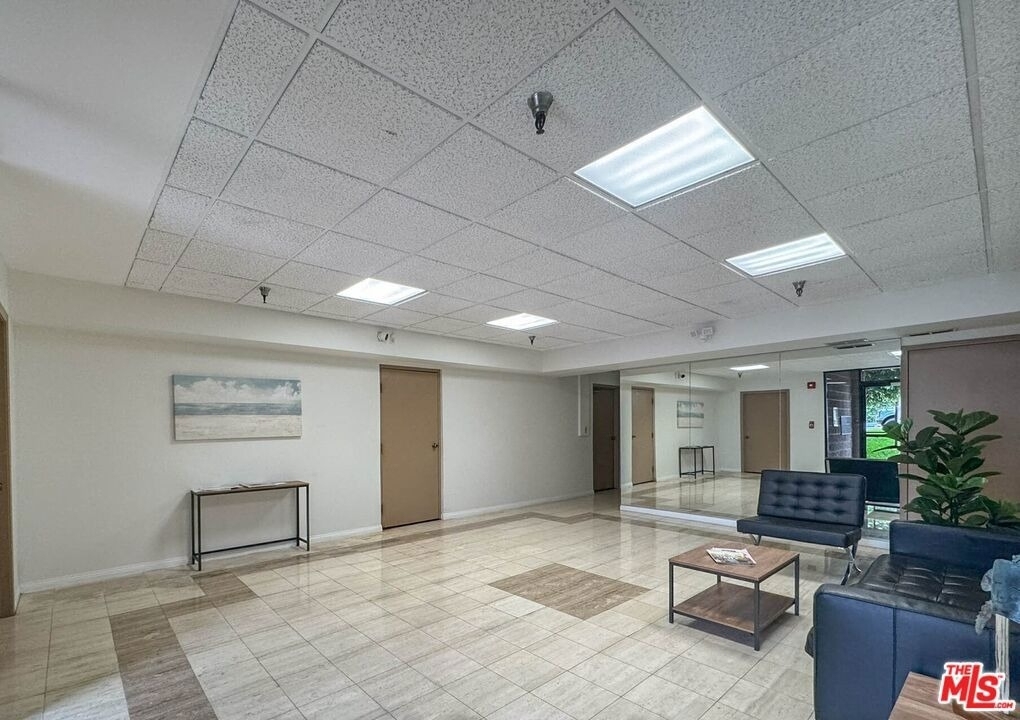 911 5th Street - Photo 19