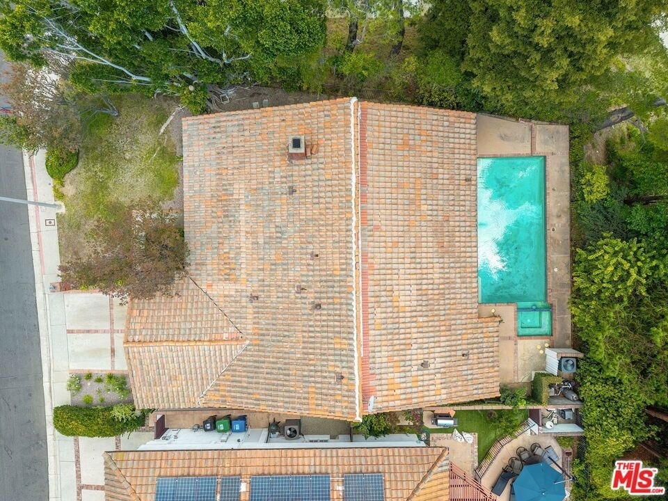 2952 Bottlebrush Drive - Photo 33