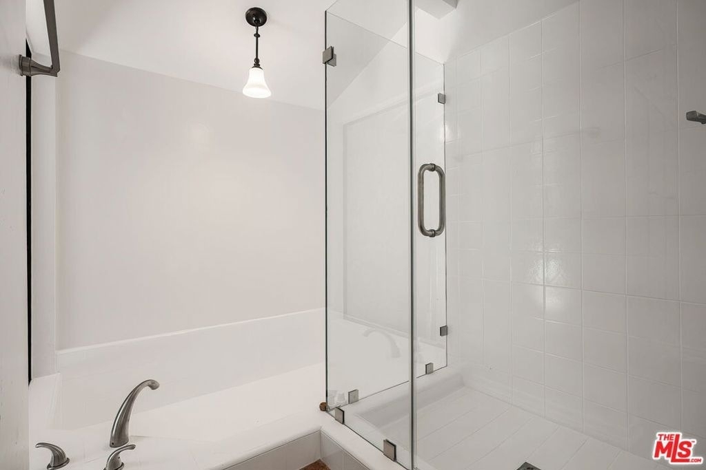 2952 Bottlebrush Drive - Photo 24