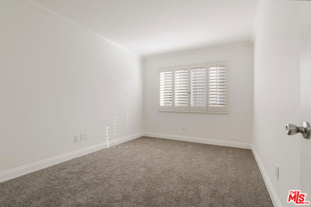 13350 Maxella Avenue - Photo 13