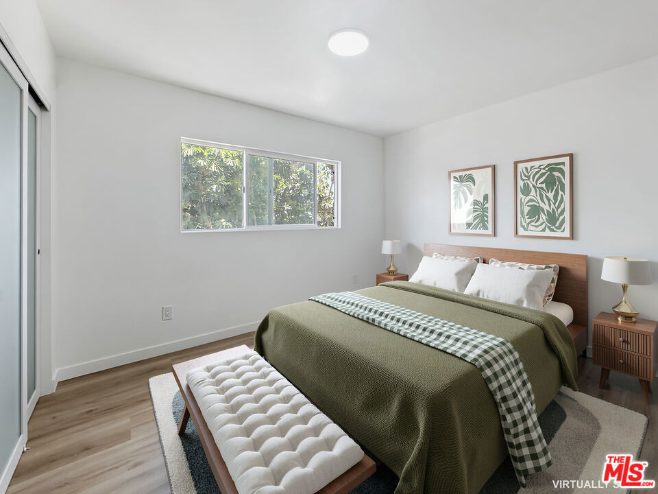 346 W Hardy Street - Photo 5