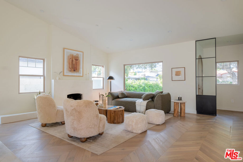 5731 Oak Avenue - Photo 6