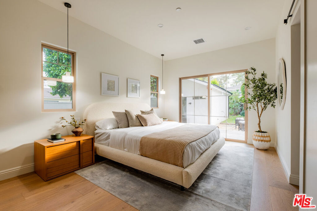 5731 Oak Avenue - Photo 10