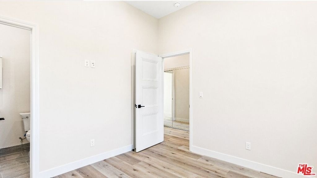 16698 Moorpark Street - Photo 28