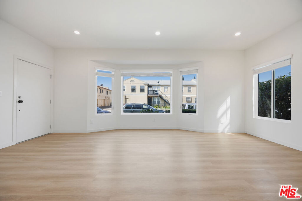 3015 Stocker Place - Photo 3