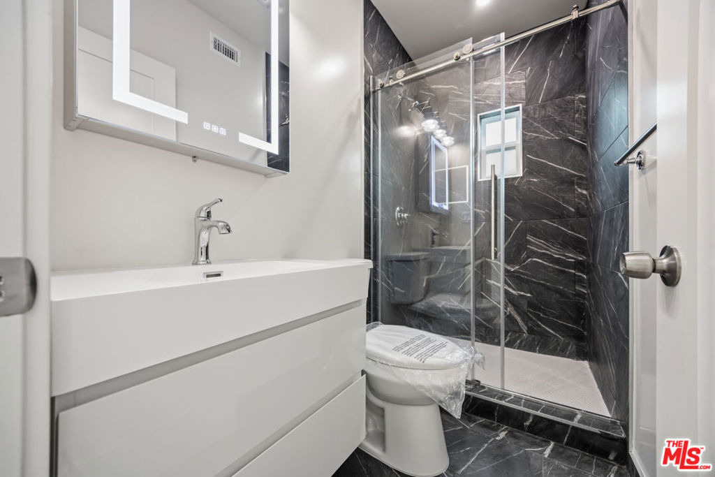 3015 Stocker Place - Photo 14