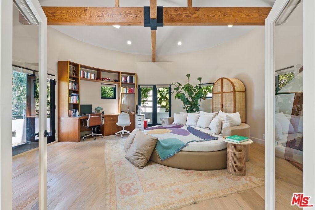 2065 Watsonia Terrace - Photo 13